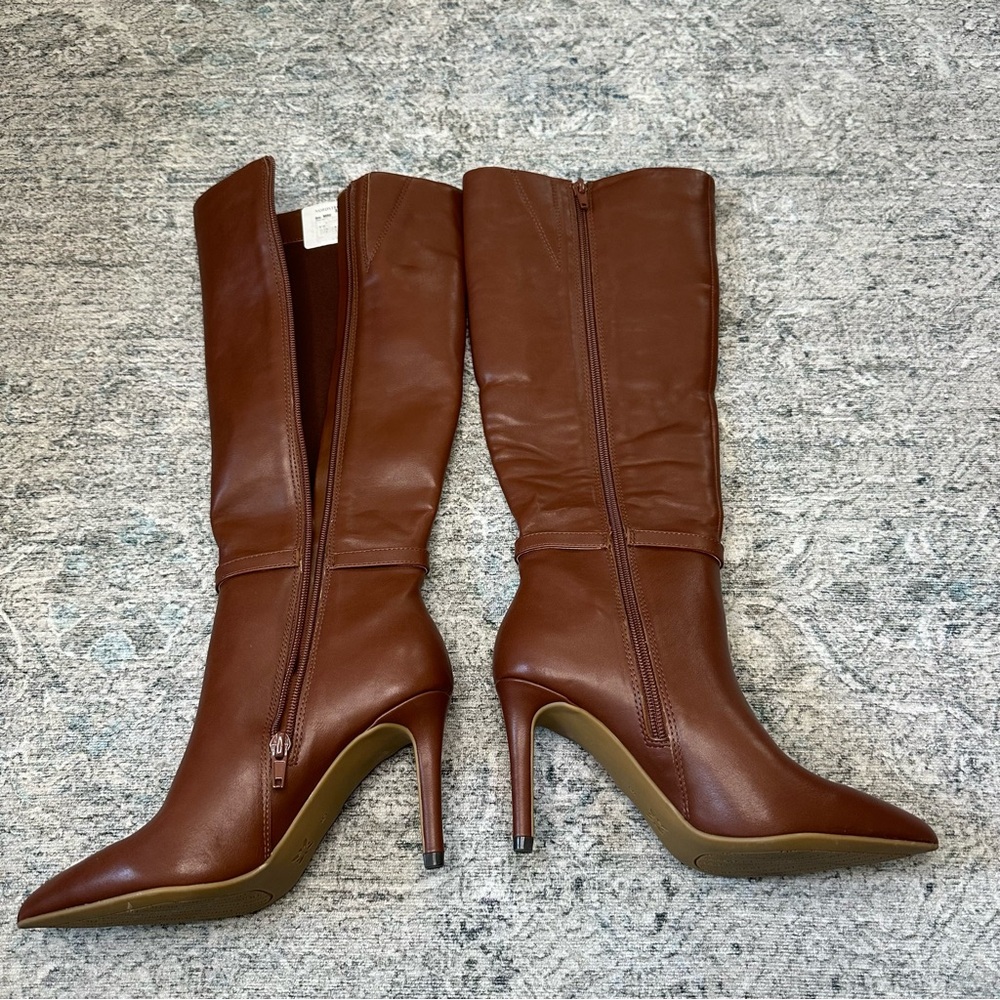 🆕 BCBGENERATION Abbin Point Toe Knee Boots Size 5 - Picture 2 of 7
